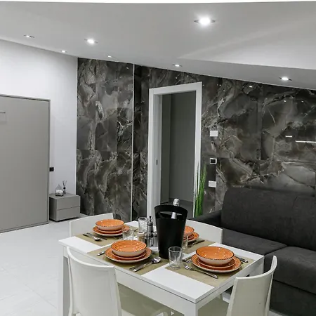 Marco Polo 아파트호텔