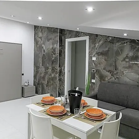Aparthotel Marco Polo 4*